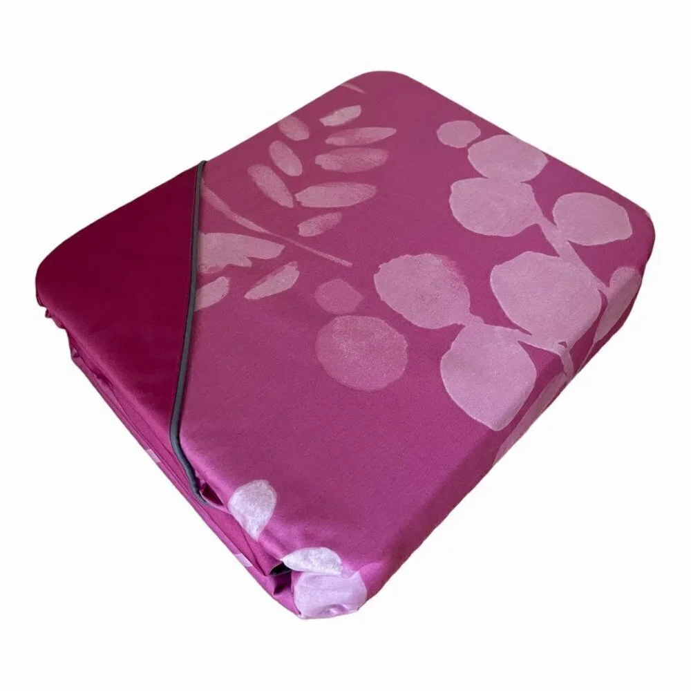 BlueBellGray Twin / Twin XL Dorm Duvet Cover Sham Set Pink Fleur Watercolor New